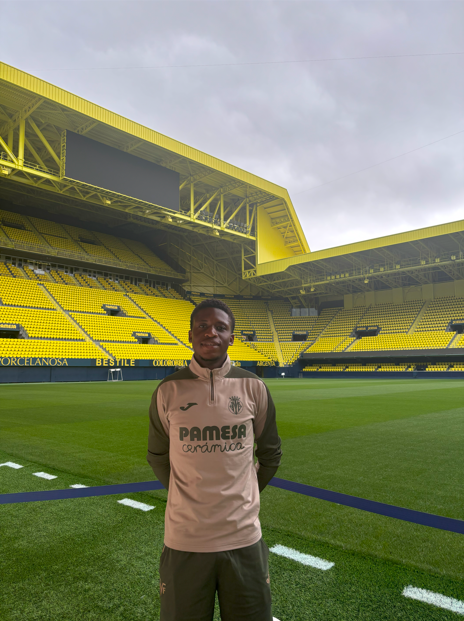Linamandla Thage at Villarreal CF stadium Estadio de la Cerámica